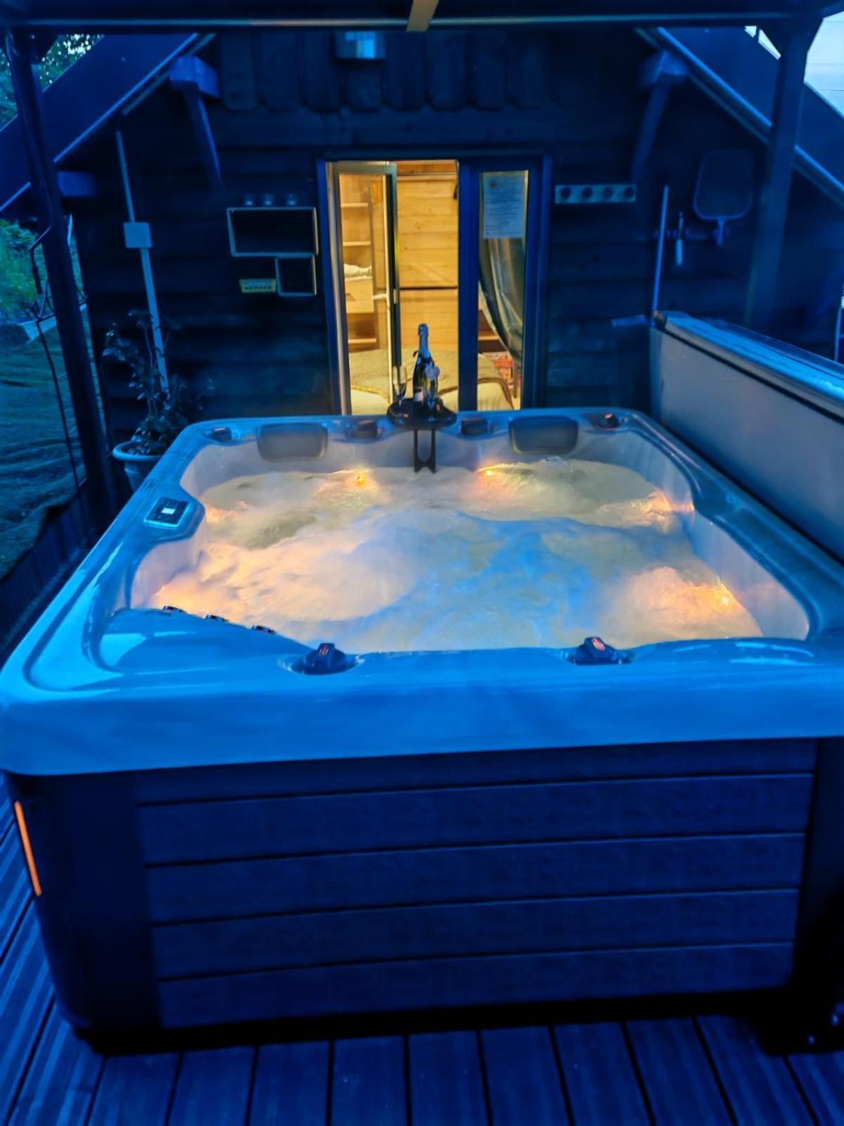 Chalet Les Abris De La Hulotte *